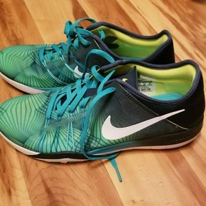 Nike Free Running Shoes